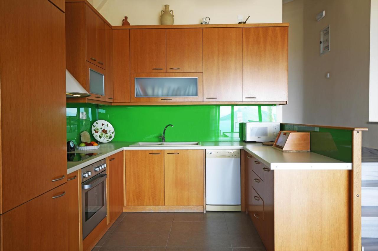 Eucalyptus Villa Aegina Екстериор снимка
